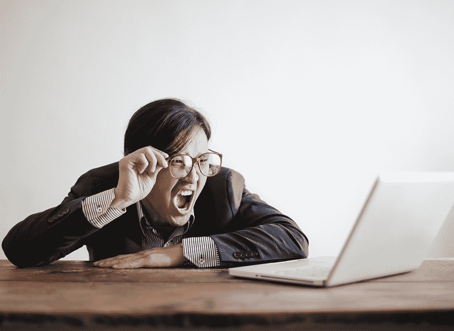 Tendency to Stimulate Strongly is an Essential Strategy on Social Media