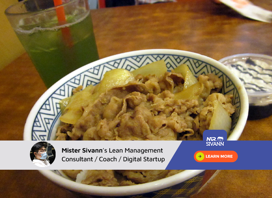 The Pitfalls of Focusing on "Hot Selling" Products: Lessons from the Evolution of Yoshinoya Beef Bowl