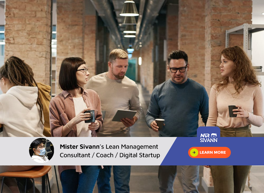 Effective communication and clear expectations are vital for fostering a productive and harmonious work environment. As a manager, it is essential to not only understand your subordinates' needs and what you can offer them but also to ensure that they comprehend your expectations.